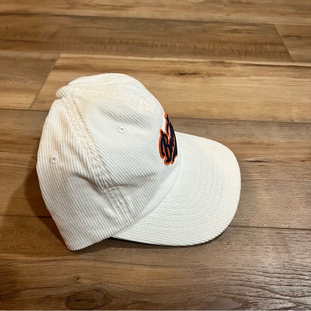 Brixton Corduroy hat NWT - Picture 2 of 5
